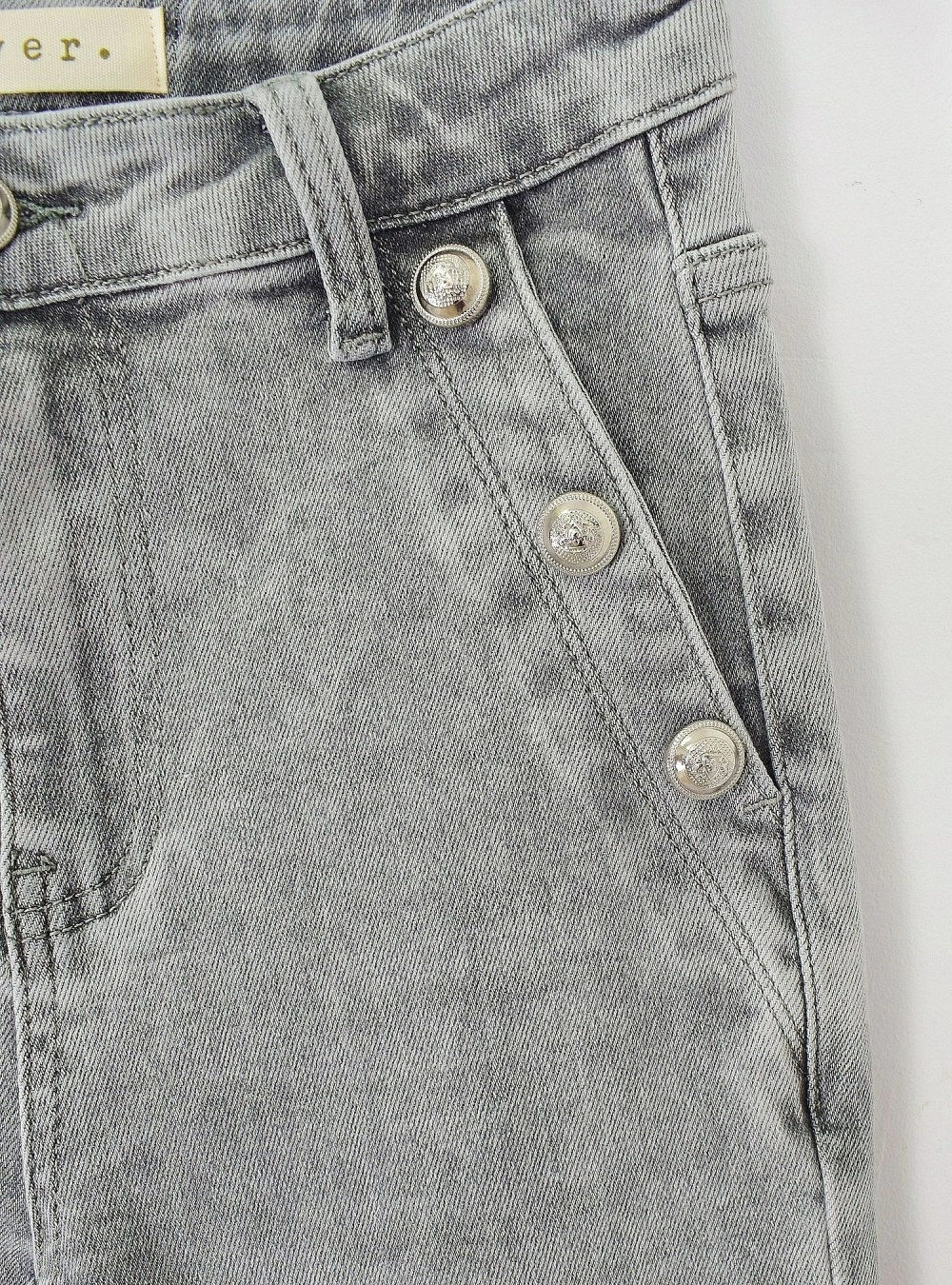 Jeans flare botones silver